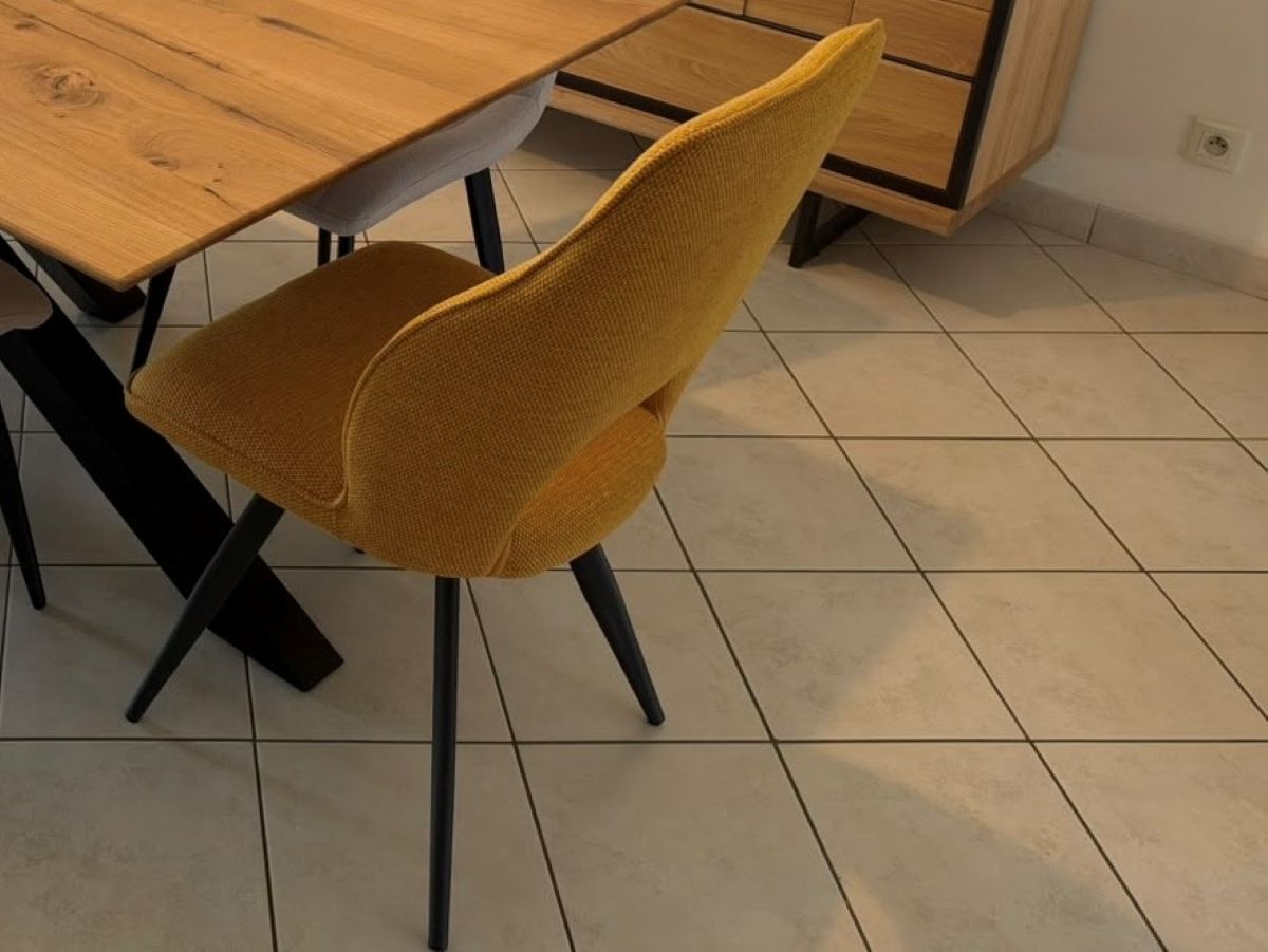 CHAISE BREEZE SAFRAN