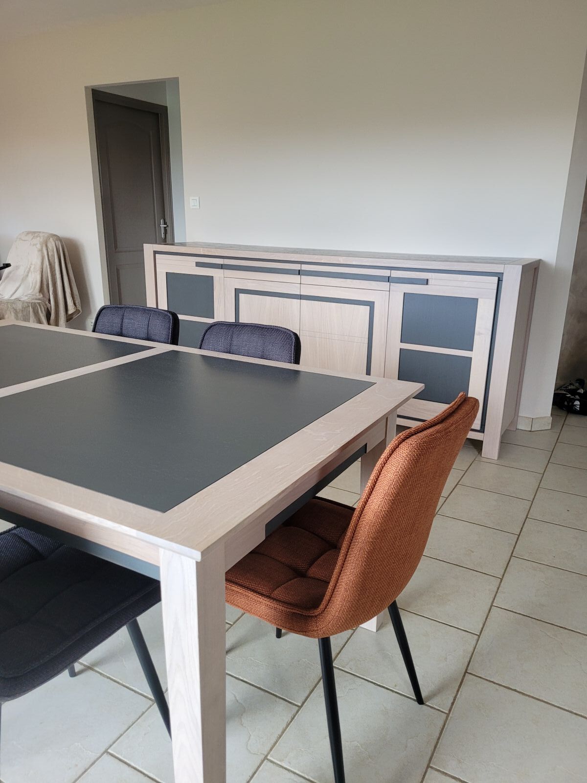 ENFILADE 4 PORTES BRAGA ET TABLE