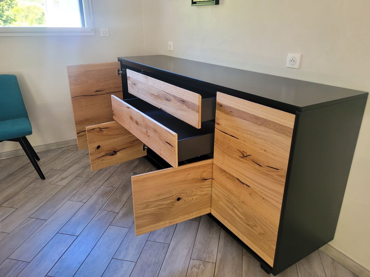 ENFILADE AVEC PORTES ET TIROIRS OUVERT