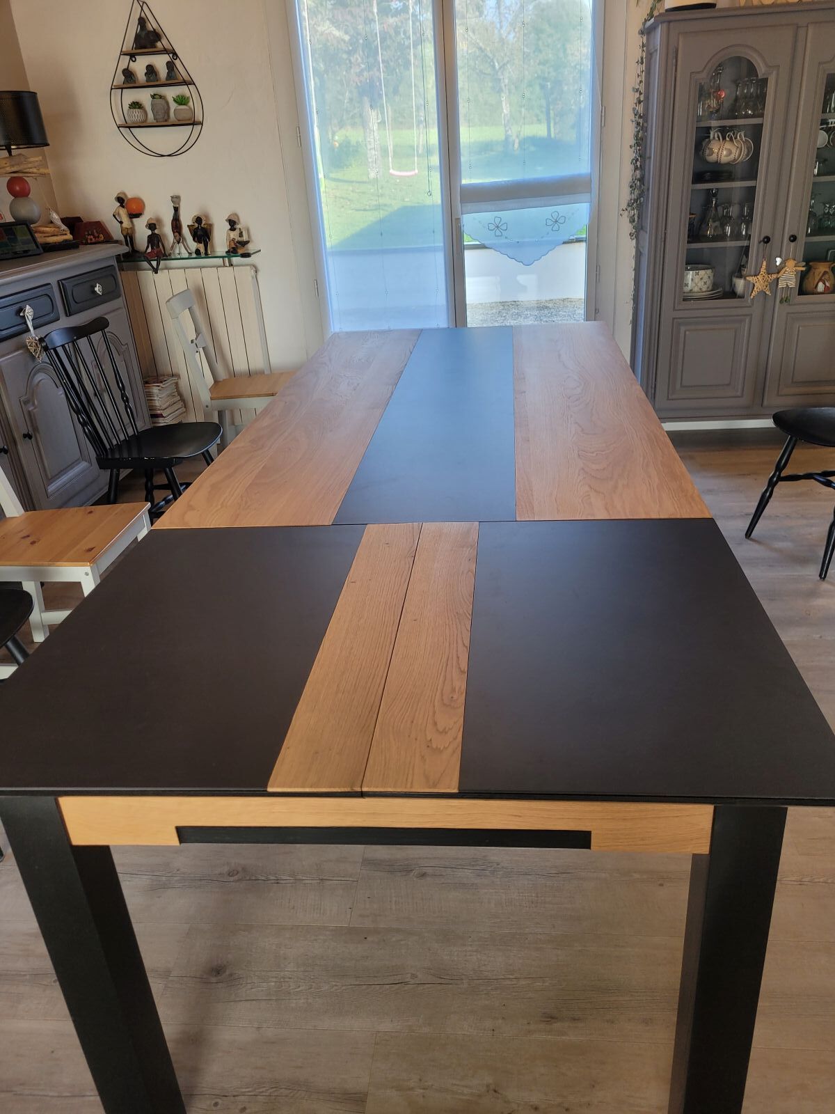 TABLE ASKANE AVEC ALLONGE EN BOUT FINITON CHENE ET NOIR