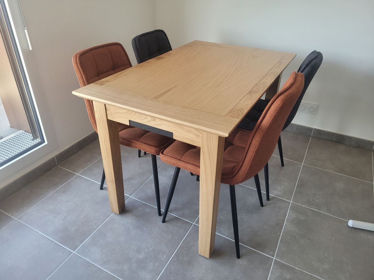 Table ASKANE  petites diemnsions
