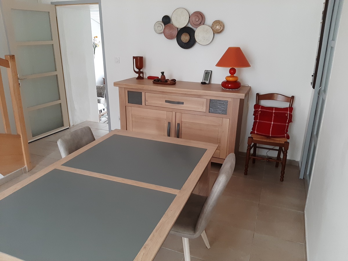 TABLE MADERA