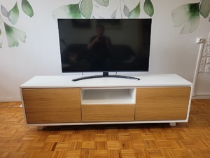 Meuble TV laque blanc et bois